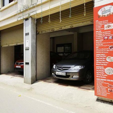 Hotel Adithya Chennai Exterior photo