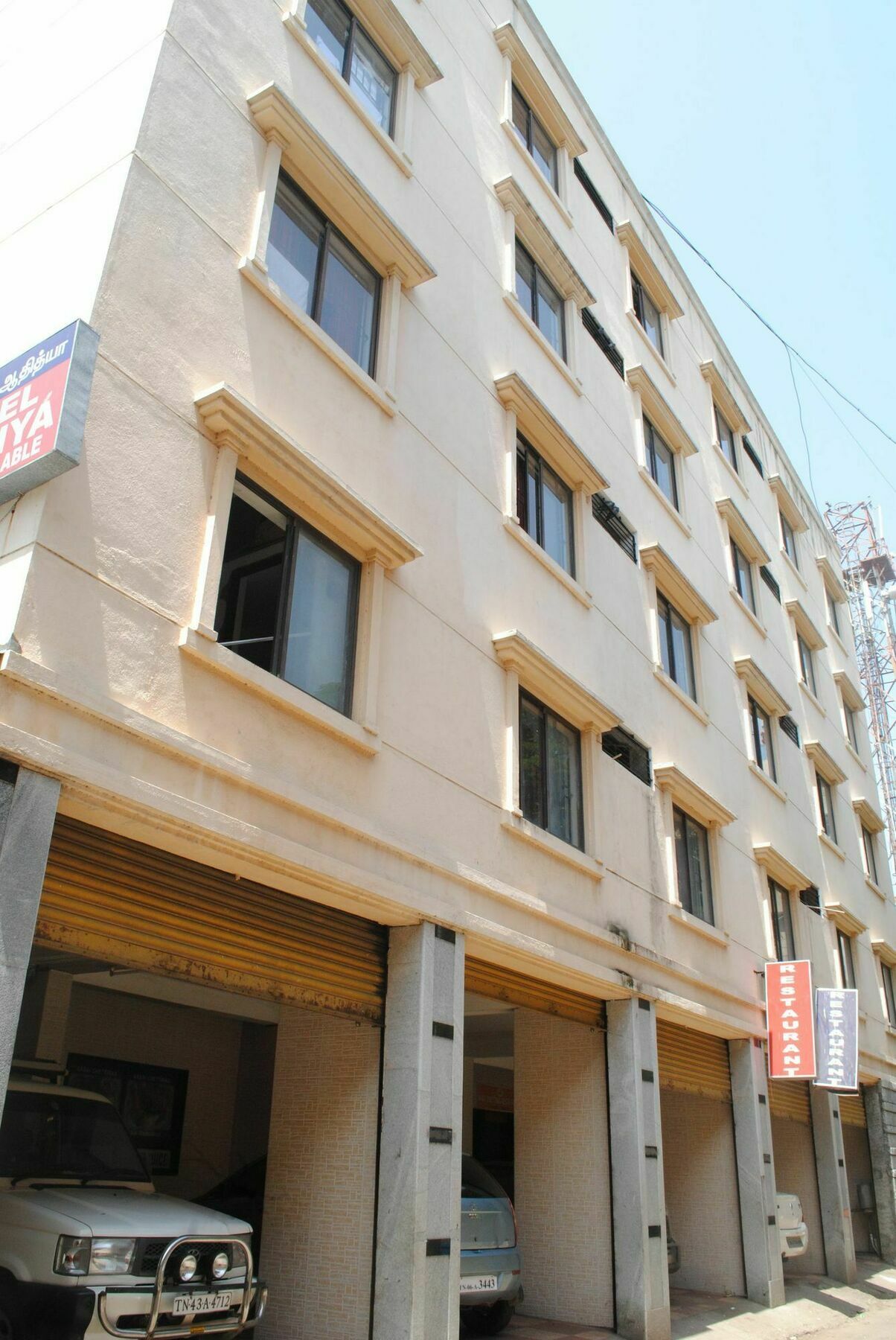 Hotel Adithya Chennai Exterior photo